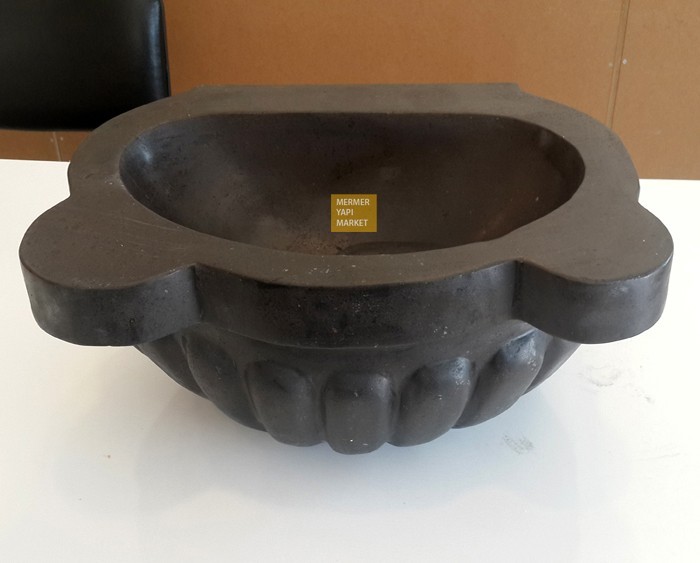 Black Hammam Sink - Basalt Melon Slice