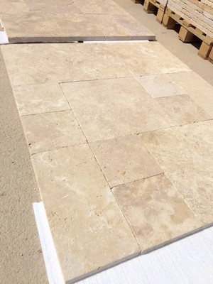 Travertino Tumbled French Set