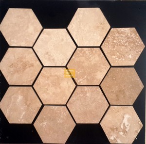 Mosaico de hexágono pulido travertino - 10 cm