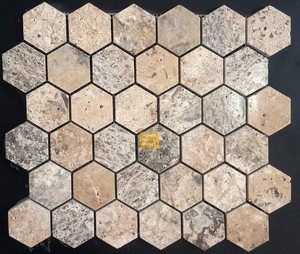 Mosaïque hexagonale polie en travertin argenté