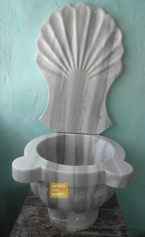 Marmara Pajamas and Mirrored Hammam Sink