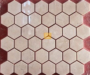 Mosaïque hexagonale en marbre beige