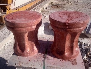 Red Travertine Seat
