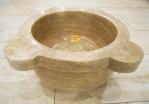 Noce travertino em linha reta