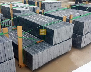 Kütahya Black Marble Stair - Riser inkluderet