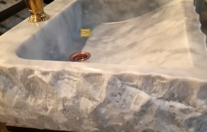 Afyon Cloudy White Sink - Split Face Outside